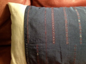 Detail of front of pillow, linen and silk weaving